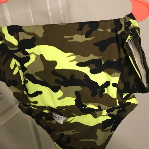 shirt - Picture 5 of 5